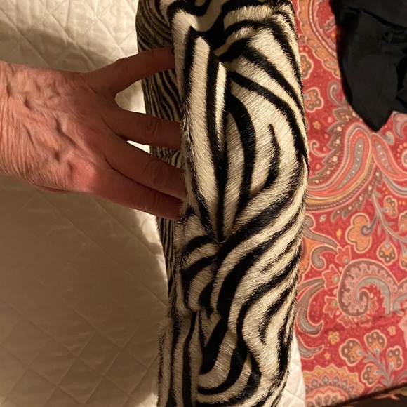 MAxx New York Zebra Fur Women's Bag with Teal Accents - Picture 9 of 10